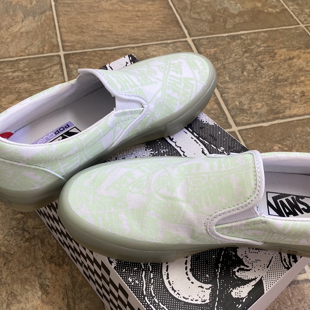 Vans Limited Edition Glow In The Dark Slip-On Shoes.  Zumies Exclusive. - Picture 4 of 9